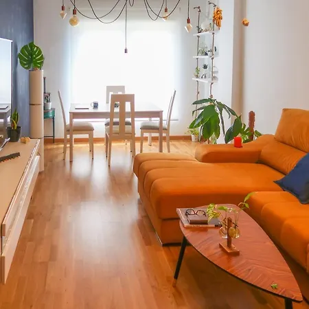 Housingleon- Casa Oliva Con Garaje Apartment Exterior photo